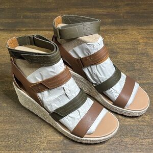 Sorel Cameron Multicolor Strappy Wedges